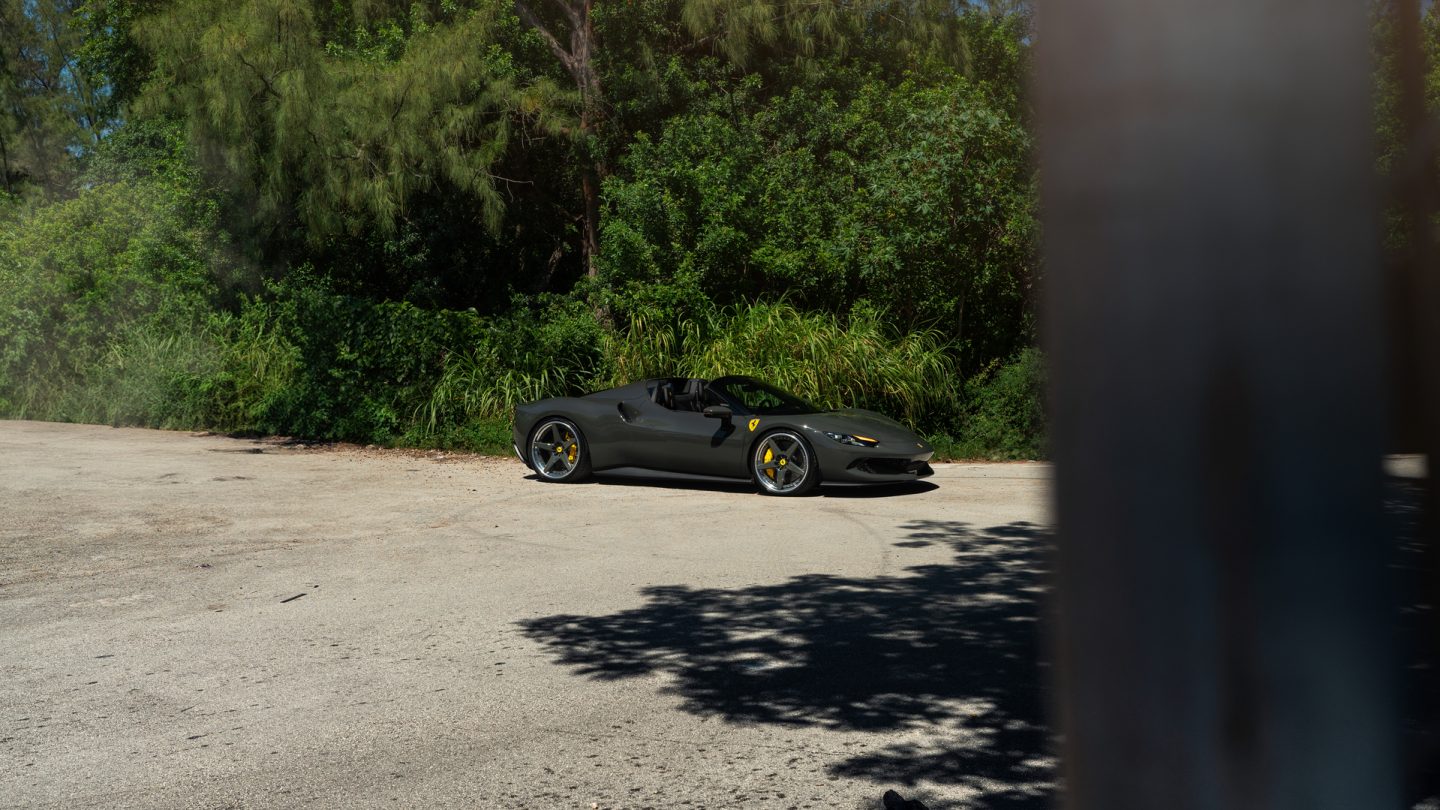 Ferrari 296 GTS on ANRKY RS5.3