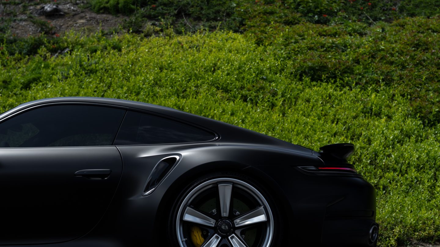 Porsche 992.2 Turbo on Anrky FU-5 