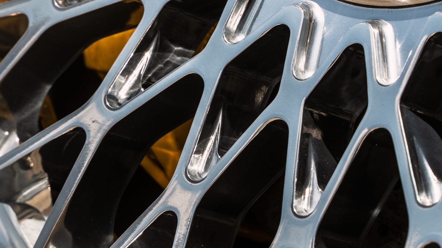 Ferrari 12cilindri on ANRKY Wheels