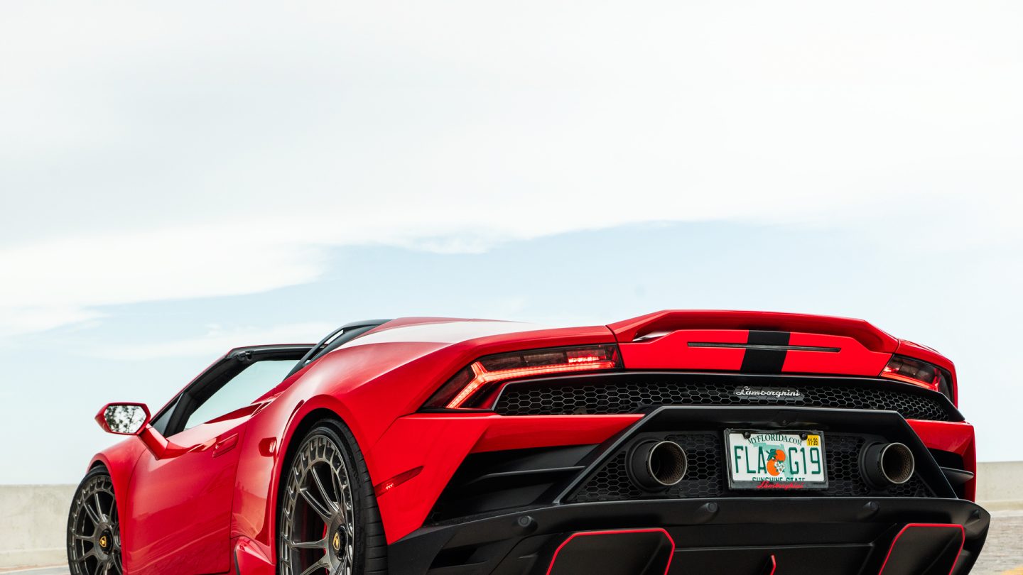 Lamborghini Huracan EVO on AG Wheels