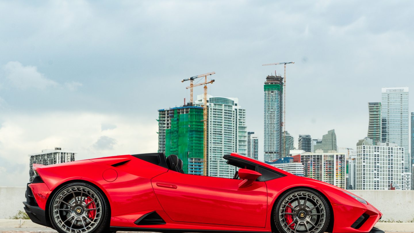Lamborghini Huracan EVO on AG Wheels