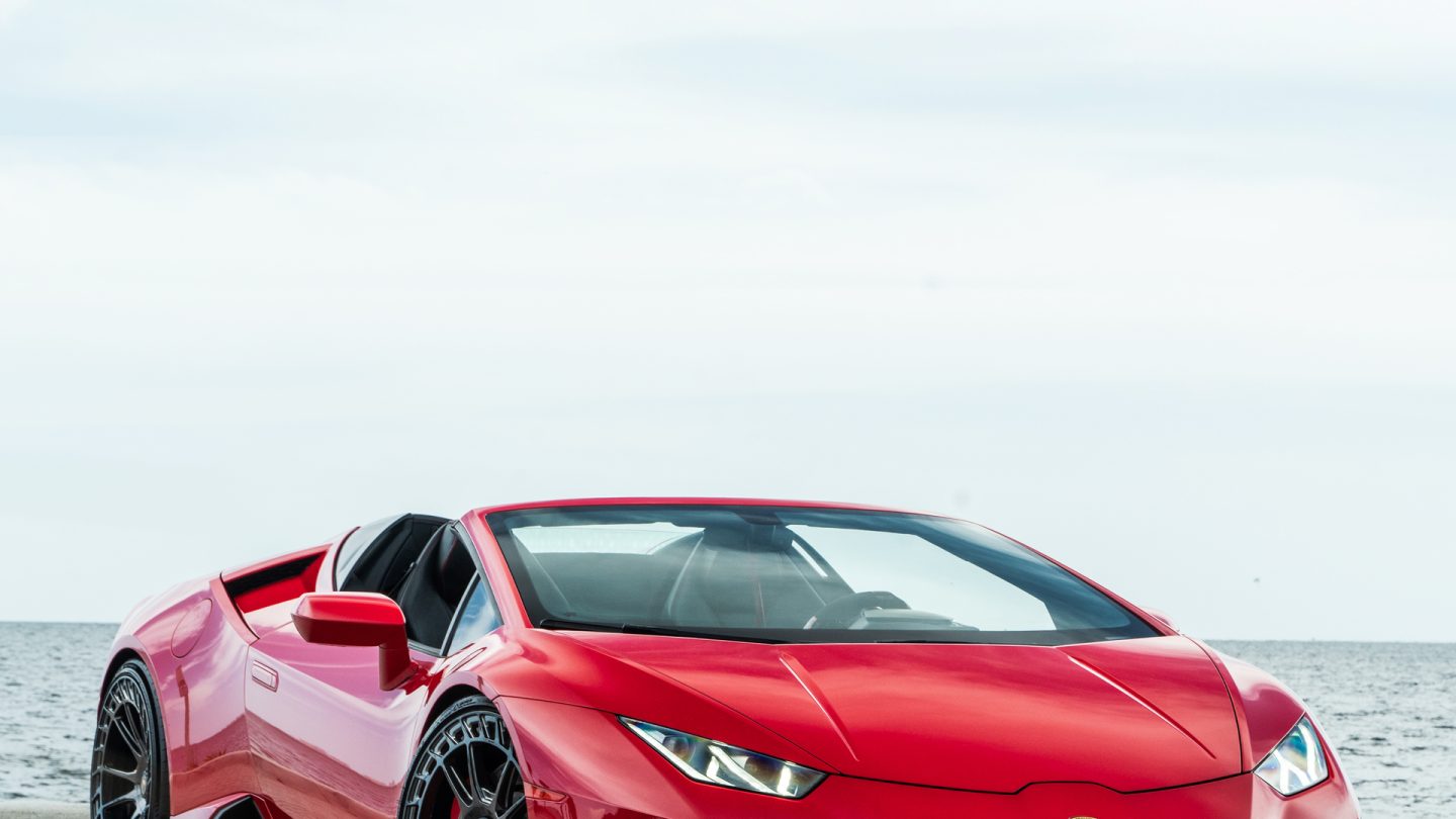 Lamborghini Huracan EVO on AG Wheels