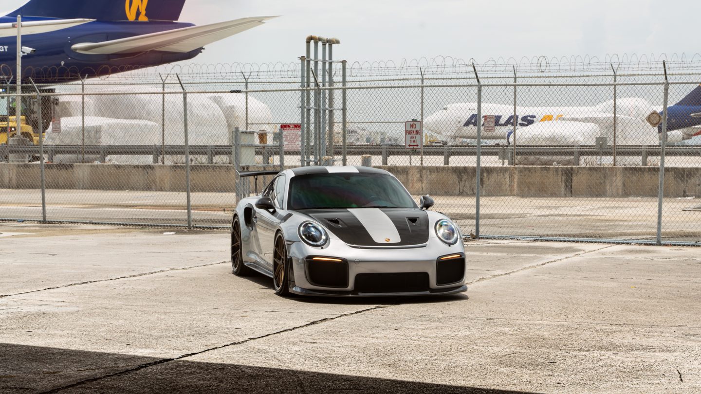 Porsche GT2RS on XR-301C carbon wheels from ANRKY
