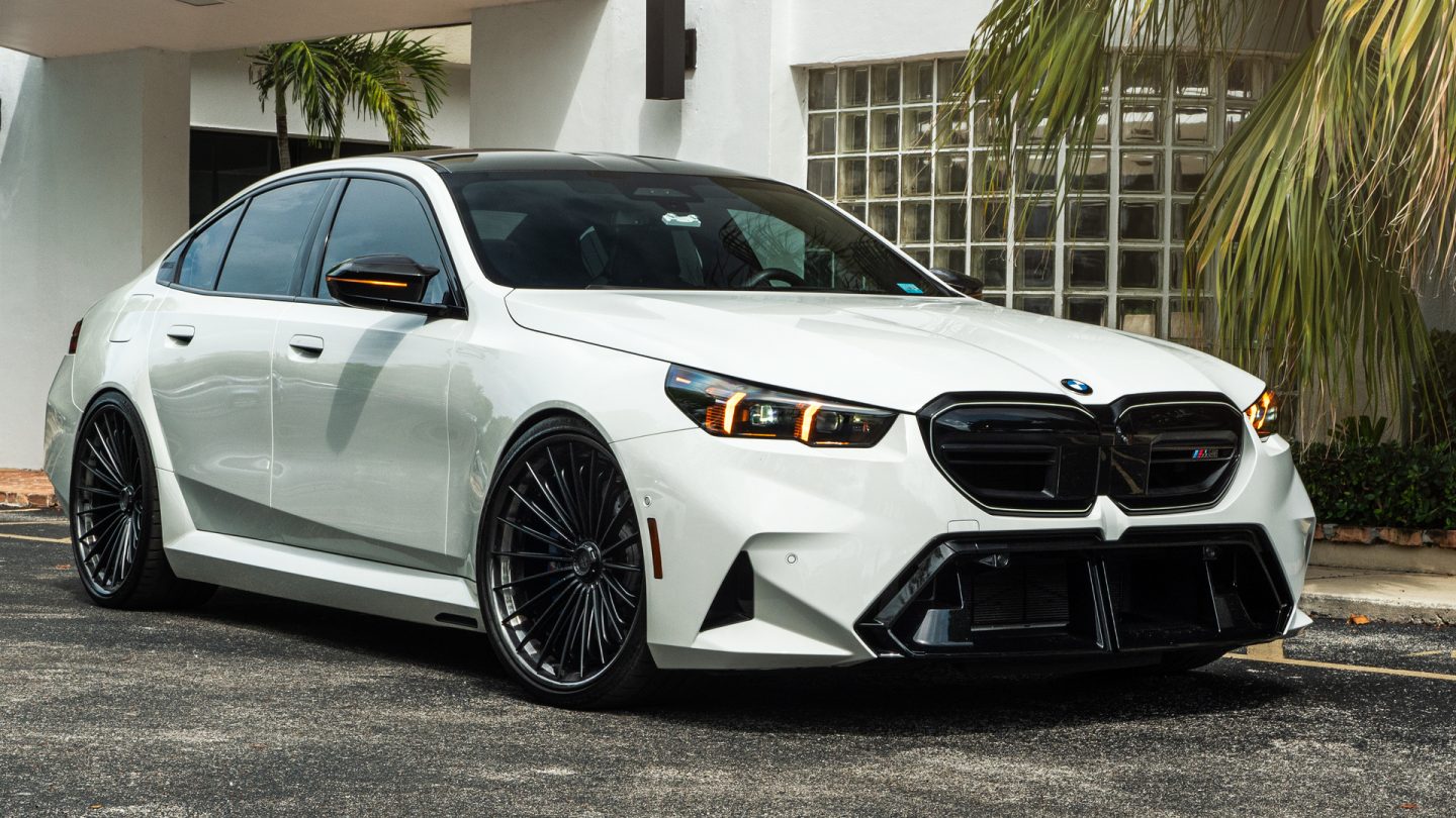 BMW G90 M5 on ANRKY XR-370