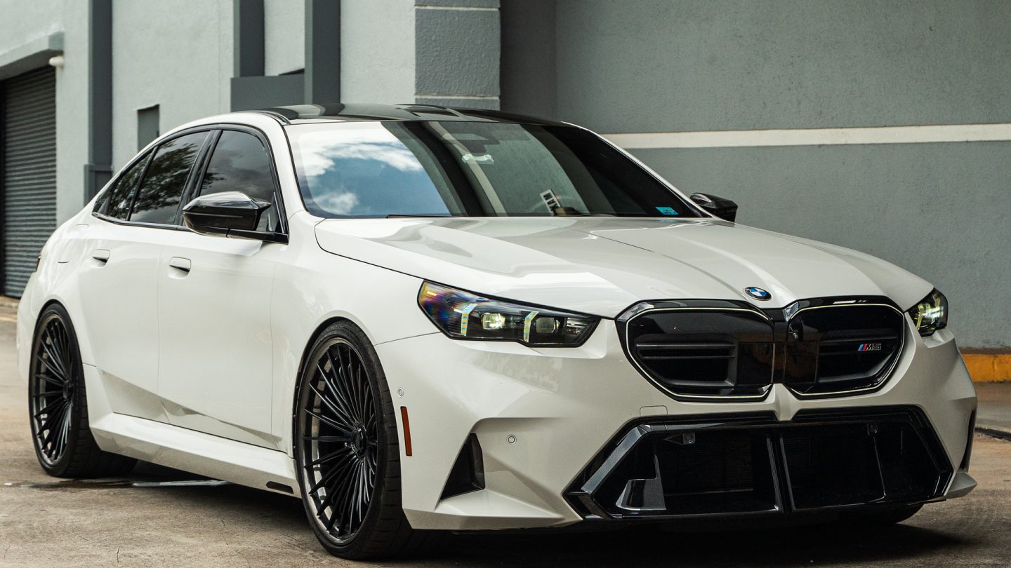 BMW G90 M5 on ANRKY XR-370