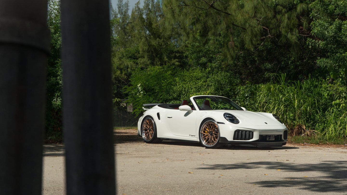 Porsche 992 on ANRKY S1-X3 Brushed Bronze
