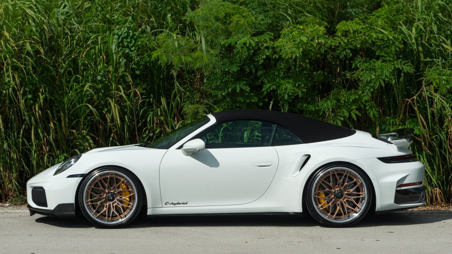Porsche 992 on ANRKY S1-X3 Brushed Bronze