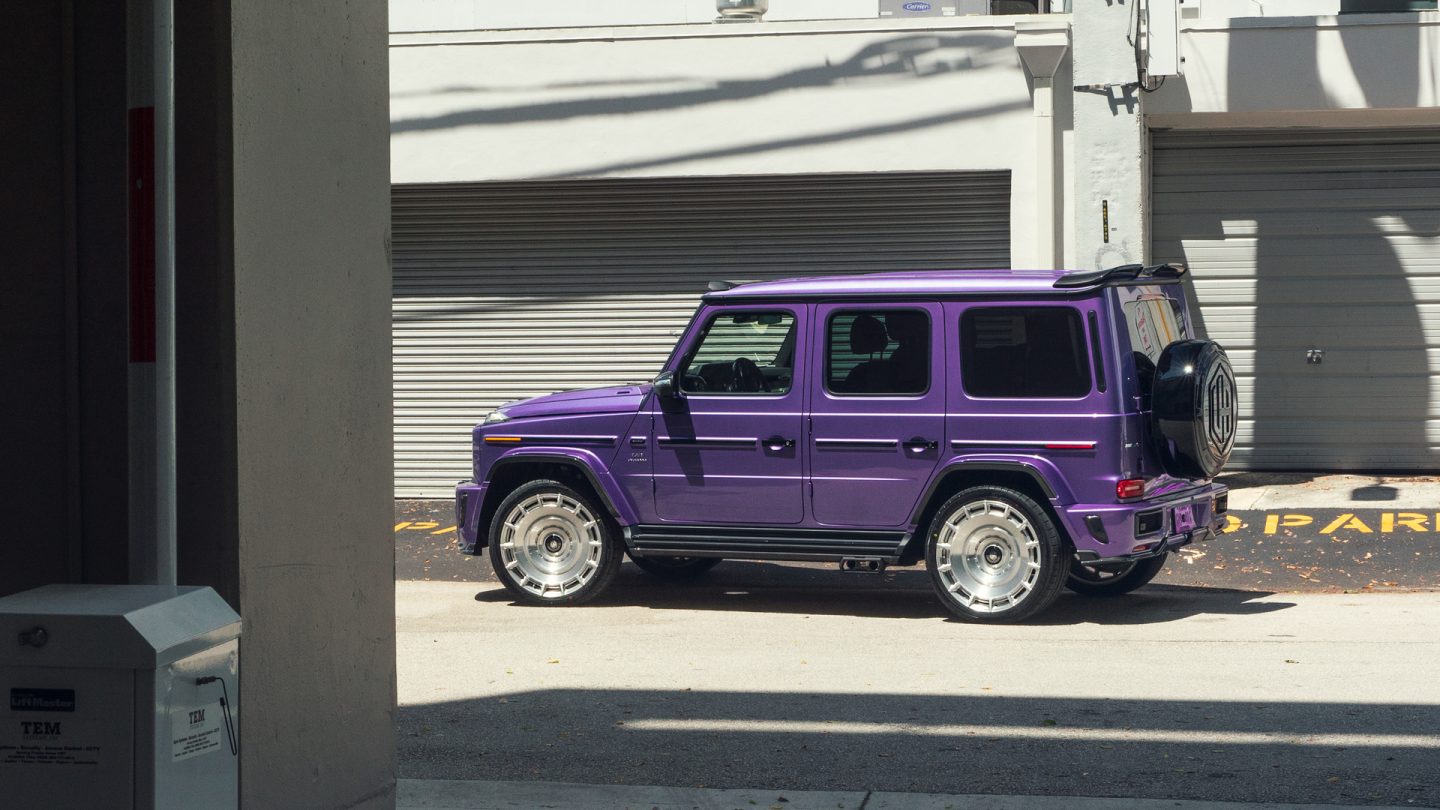 Urban Automotive G-63 | on Urban Automotive UV7 | Brushed clear