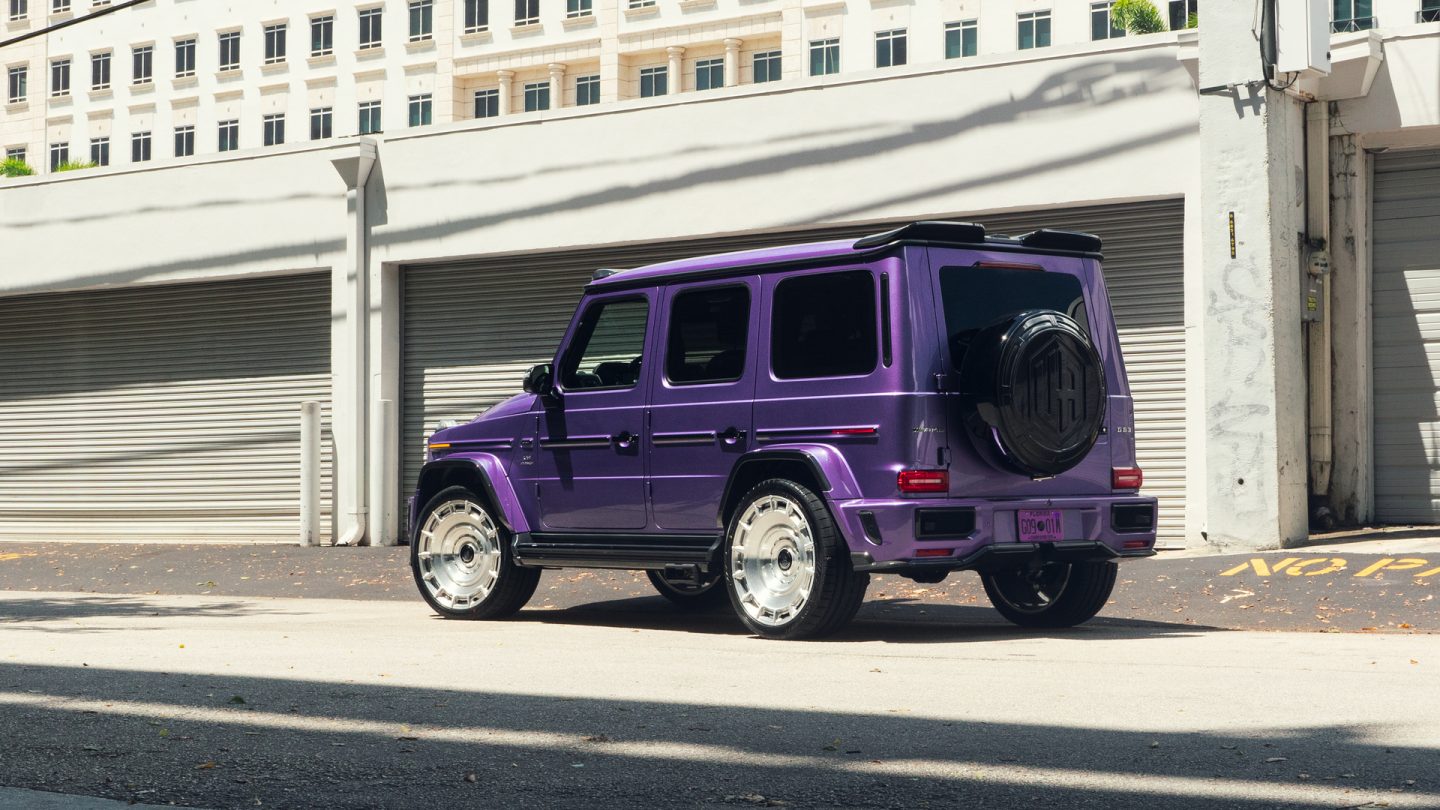 Urban Automotive G-63 | on Urban Automotive UV7 | Brushed clear