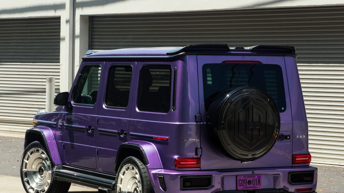 Urban Automotive G-63 | on Urban Automotive UV7 | Brushed clear